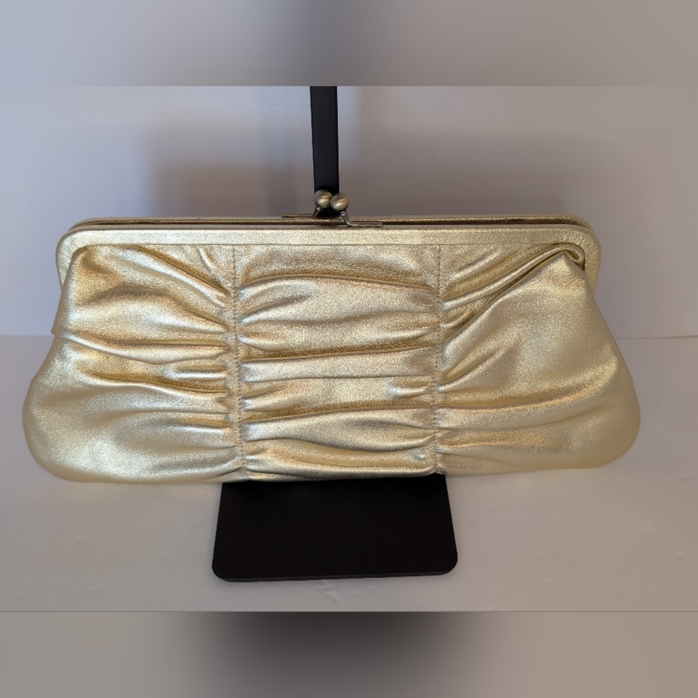 Vintage Hobo International Kisslock Clutch In Gold Pre-owned Good Condition